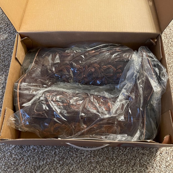 Cowgirl boots - Picture 2 of 6